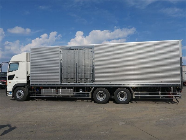 【165】新古車　日野プロフィア　高床　冷凍バン　委託販売