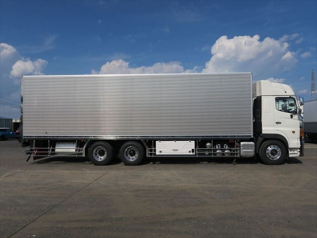 【165】新古車　日野プロフィア　高床　冷凍バン　委託販売