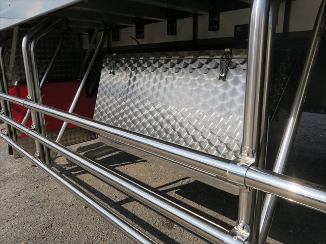 【165】新古車　日野プロフィア　高床　冷凍バン　委託販売