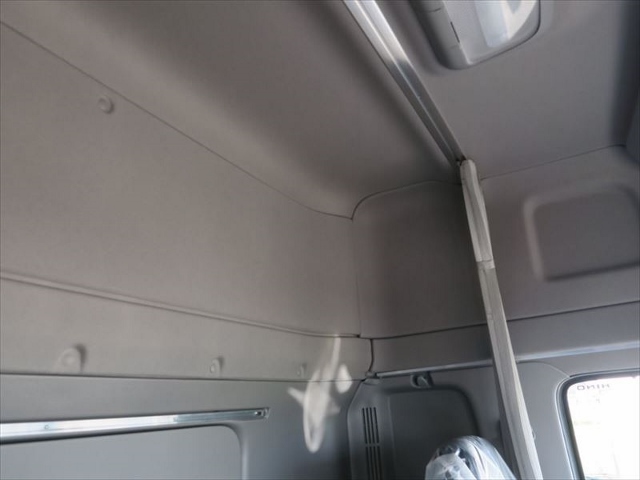 【165】新古車　日野プロフィア　高床　冷凍バン　委託販売