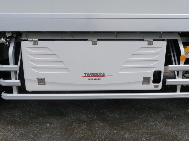 H28　日野　グランドプロフィア　冷凍バン　リアエアサス　新車