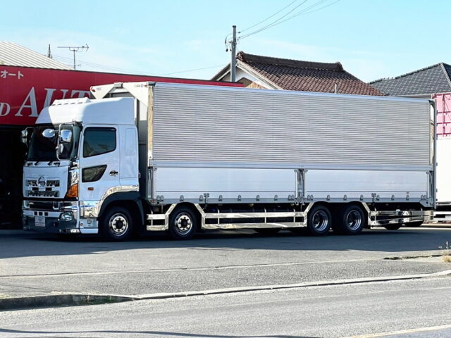 プロフィア　ハイルーフ　ウィング　新品★ステンレスパーツ/メッキホイール　木床　7速MT　380馬力