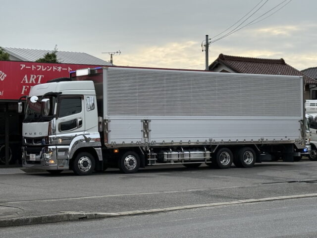 17,スーパーグレート　ハイルーフラック ATS メーカー直送 17/NEWスーパーグレート ハイルーフ車 キャブ