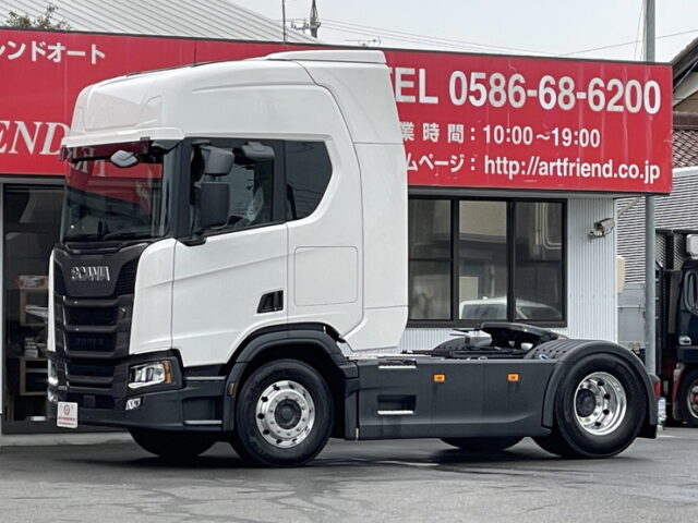 スカニア：R460：現行モデル：登録済未使用車：トレーラーヘッド：総輪エアサス