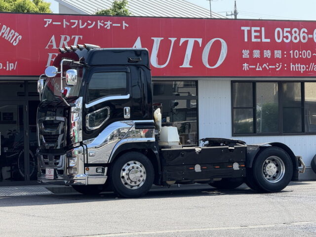 いすゞ：ギガ：ハイルーフ：トレーラーヘッド：アルミホイール：スムーサー