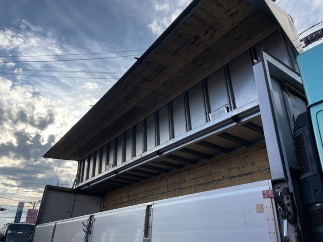 日野　プロフィア　1Mアオリ　ウィング　エアサス　ボディ取り可能