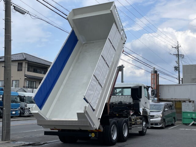 17スーパーグレート　ダンプ　5100×2200　未使用　新品ステンレス架装　7速MT　新明和ボデー