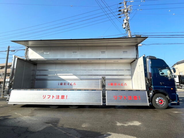 17プロフィア　ハイルーフ　ウィング　造りボディ　90アオリ　ステンレス多数　7速MT