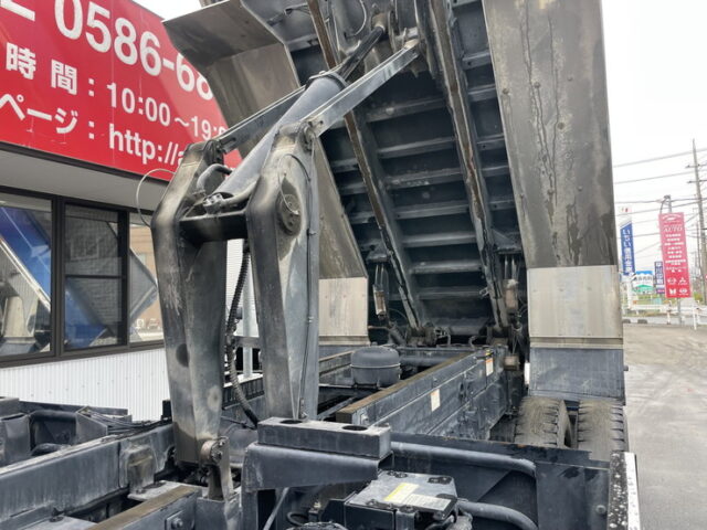 日野　17プロフィア　ハイルーフ　Lゲート　ダンプ　架装多数　410馬力