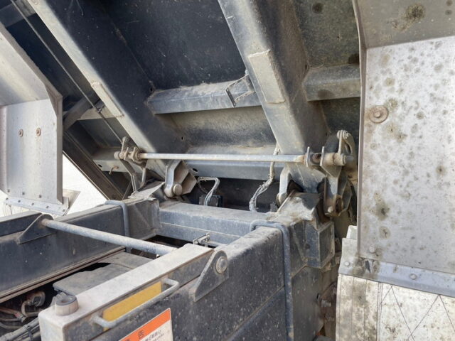 H29 日野　プロフィア　ダンプ　5300×2200　ステンレス多数