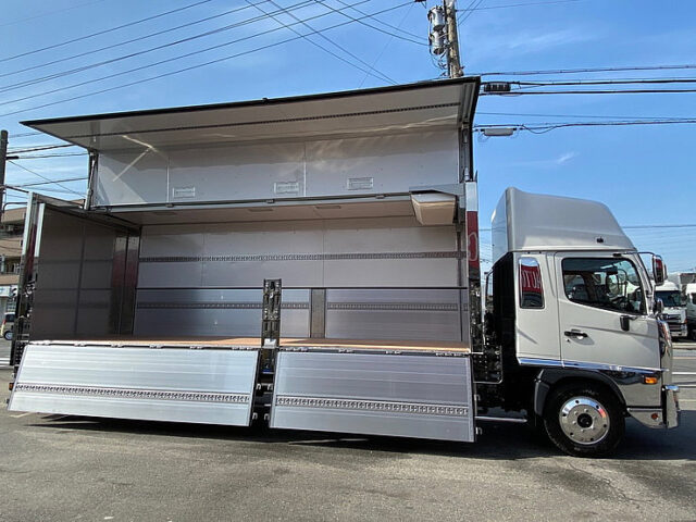 【764】R3　17レンジャー　造りボディ　冷凍ウィング　6500ボディセミワイド　エアサス　90アオリ