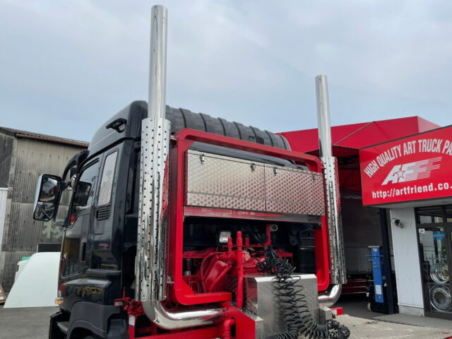 【880】H25　ギガ　煙突マフラー　トレーラーヘッド　ダブル　一軸式カプラ