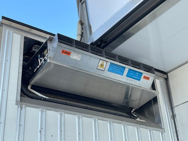 【894】H31　17プロフィア　冷凍ウィング　サブエンジン　スタンバイ　キーストン床　4軸