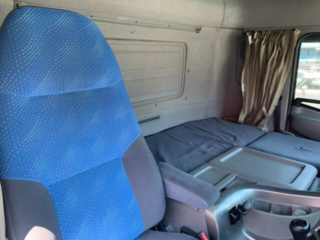 【925】H21　クオン　ハイルーフ　フルエアサス　ウィング　跳上ゲート付　委託販売