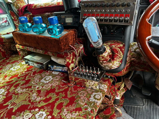 【1502】H17 ジェネレーションキャンター　平ボデー　架装多数　煙突マフラー