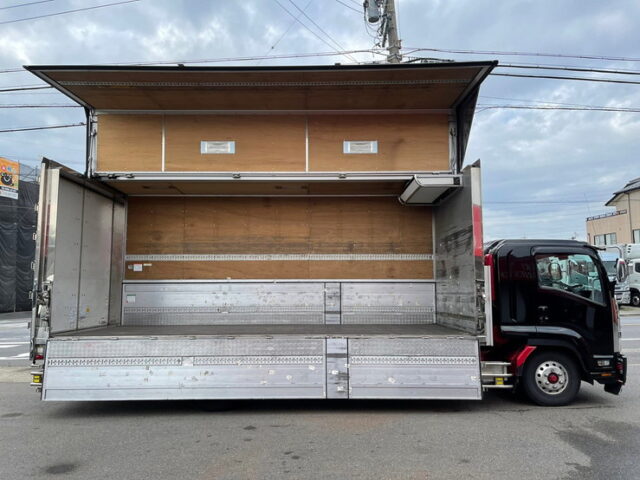 【982】H28　フォワード　冷凍ウィング　エアサス　6200ワイド　格納ゲート　架装多数