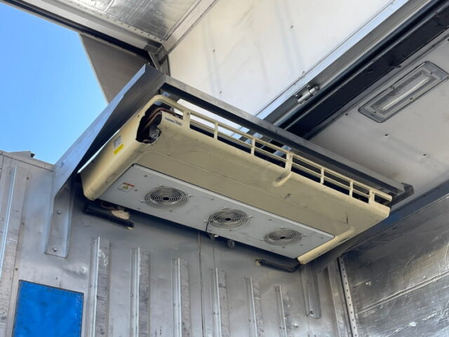 【988】H20　プロフィア　ハイルーフ　冷凍ウィング　総輪エアサス　格納ゲート付