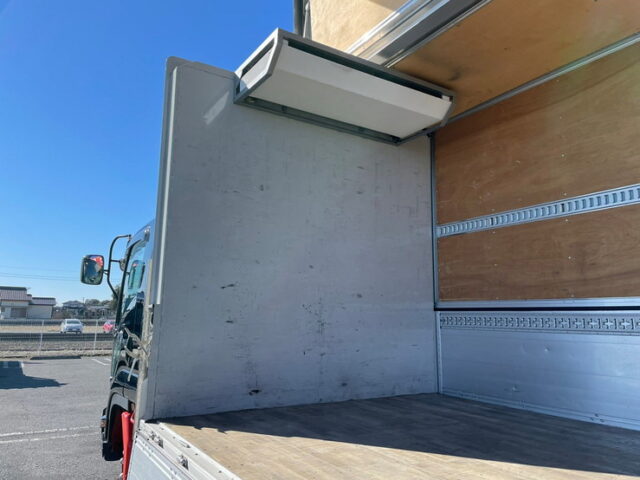 【1083】H30　いすゞ　フォワード　リア門口ステンレス　冷凍ウィング　6200ワイド　240馬力