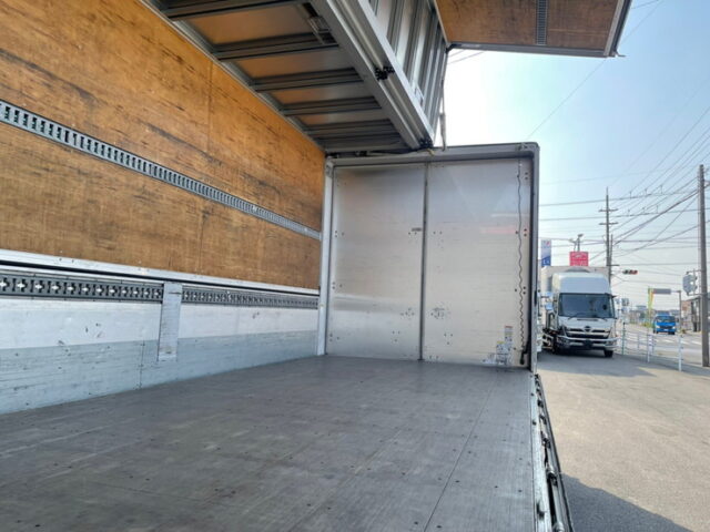 【1103】H27　レンジャープロ　ハイルーフ　ウィング　6200ワイド　エアサス　格納ゲート