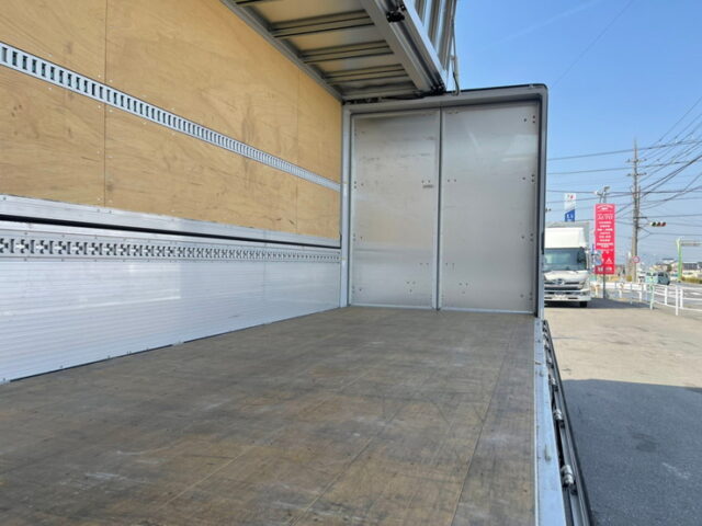 【1105】R3　17レンジャー　ハイルーフ　ウィング　6200セミワイド　走行距離5万km