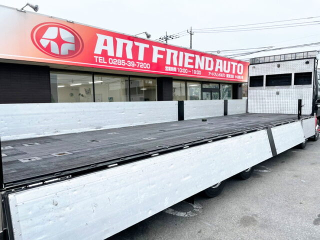 【1115】H25　ギガ　平ボデーアルミブロック　エアサス　木床　内フック26対