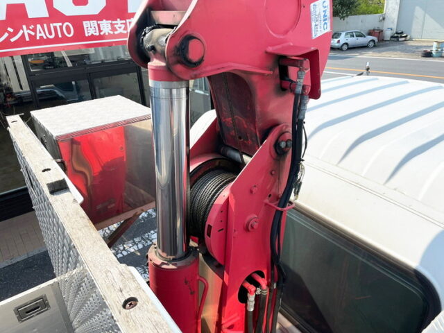 【1137】H28　フォワード　クレーン　6000セミワイド　4段ラジコンフックイン　角足　エアサス