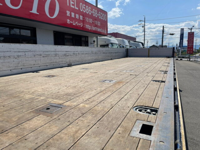 【1135】H26　スーパーグレート　平ボデーアルミB　2デフ　7速　420馬力　ステンレス多数