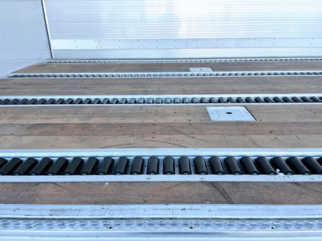 【1199】R3　17プロフィア　ハイルーフ　ウィング　ステンレス多数　6万1千km　エアローラー