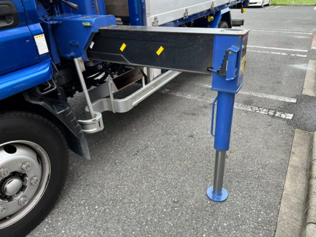 【1253】H28　ブルーテックキャンター　4段フックイン　標準幅　セミロング　150馬力