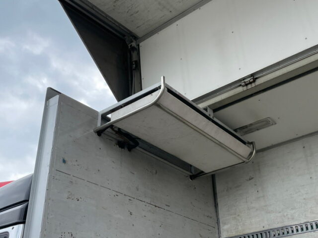 【1238】H22　スーパーグレート　ハイルーフ　冷凍ウィング　7速　国産エンジン　木床