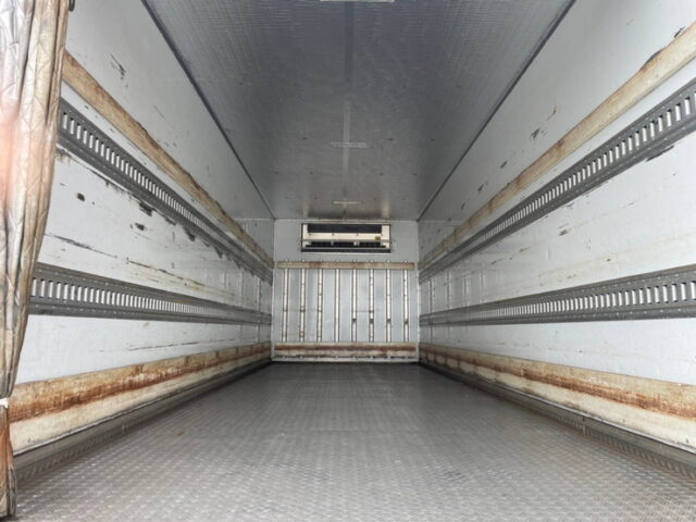 【1288】H26 レンジャープロ 冷凍バン 標準幅 6200 格納ゲート付 低温設定 スタンバイ付 委託販売