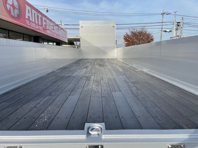 【1337】R4　17スーパーグレート　ハイルーフ　平ボデーアルミB　山田ボディ　未使用　プレミアムライン