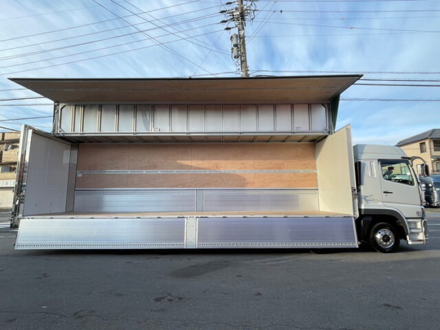 【1378】R5　17スーパーグレート　ハイルーフ　ウィング　寒冷地仕様　未使用