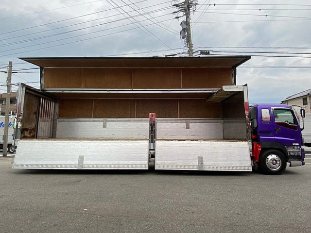 【687】H17　ギガ　冷凍ウィング　造りボディ110アオリ