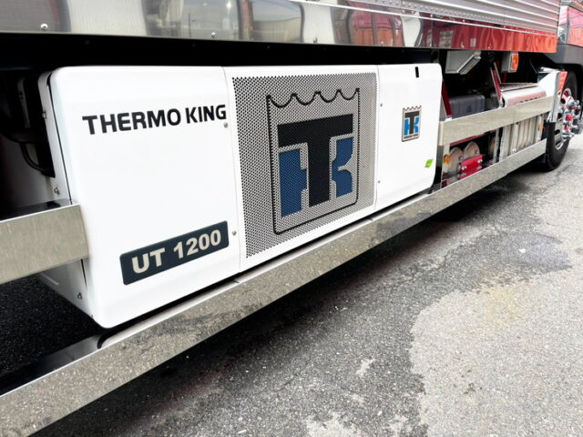 【1474】R2　17スーパーグレート　冷凍バン　ジョロダー4列キーストン　サブエンジン式冷凍機