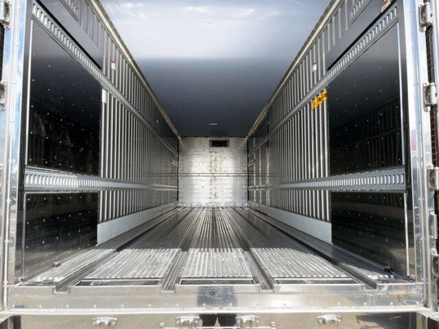 【1483】R3　ギガ　ハイルーフ　前壁冷凍機　ジョロ4キーストン　架装多数