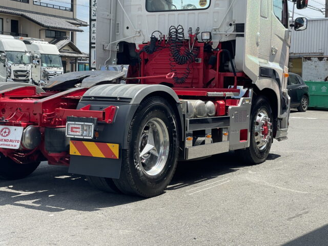 日野　17プロフィア　トラクターヘッド　架装多数　ハイルーフ