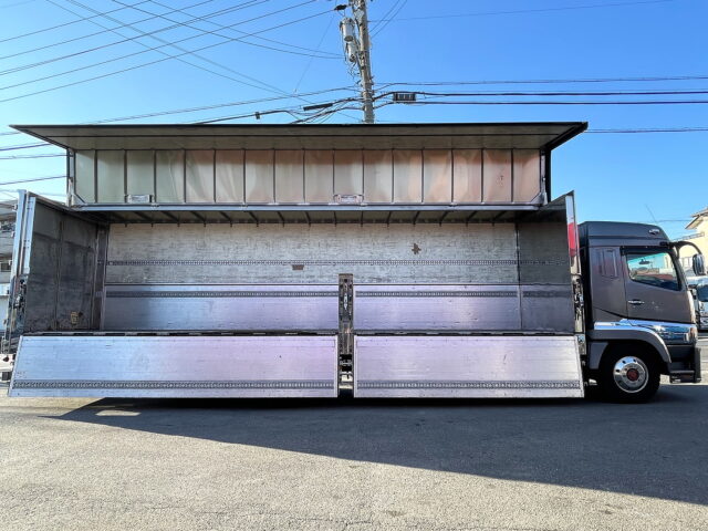 スーパーグレート　ハイルーフ　ウィング　ヤマダ造りボデー　国産エンジン　7速MT