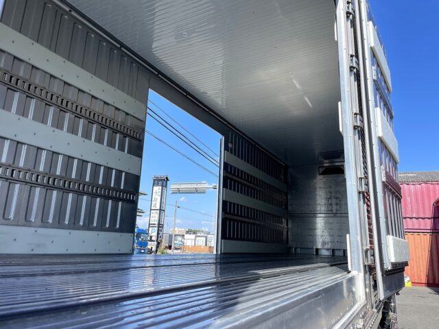 フルハーフ　トレーラー冷凍バン　サーモキング　プレジデント　３軸　リフトアクスル(中残し)