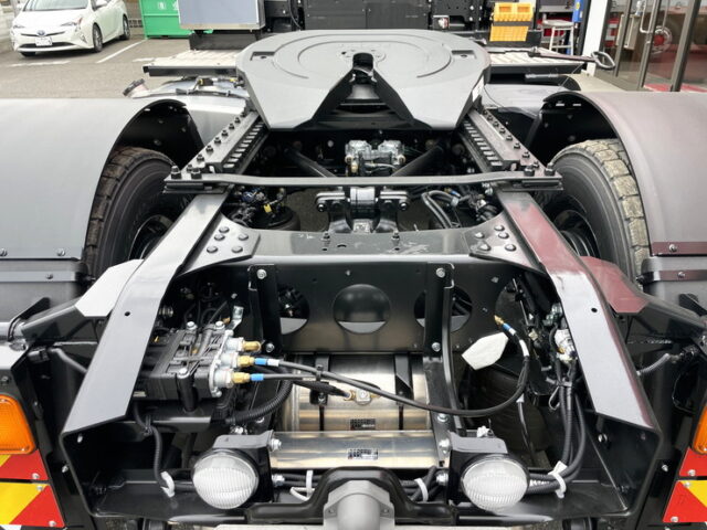 17スーパーグレート　トレーラーヘッド　スライドカプラー　未使用　E尺　460馬力　プレミアムライン