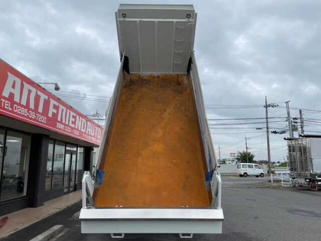 スーパーグレート　ダンプ　5300×2300　ステンレス多数