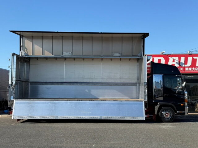 委託販売車両　レンジャープロ　ハイルーフ　セミワイド　ハイグレード　ヤマダボデー　ステンレス多数