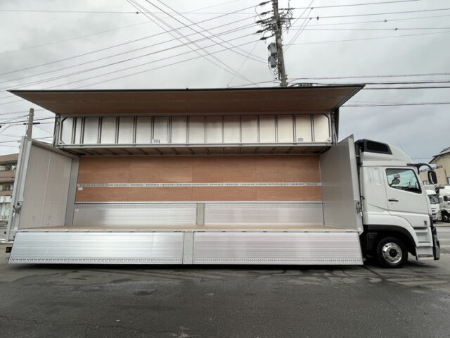 【現行型】スーパーグレート：スーパーハイルーフ：未使用：プレミアムライン