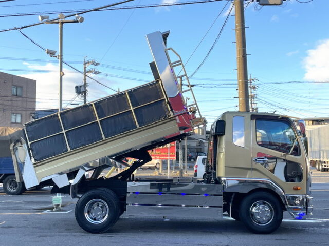 ふそう：ファイター：ダンプ：架装多数：メッキホイール：6発ターボ：240馬力