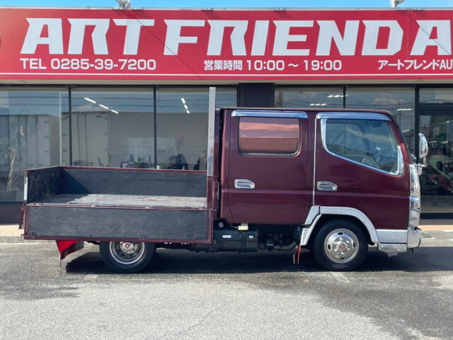 三菱ふそう:キャンター:Wキャブ:5MT:110馬力:6人乗り