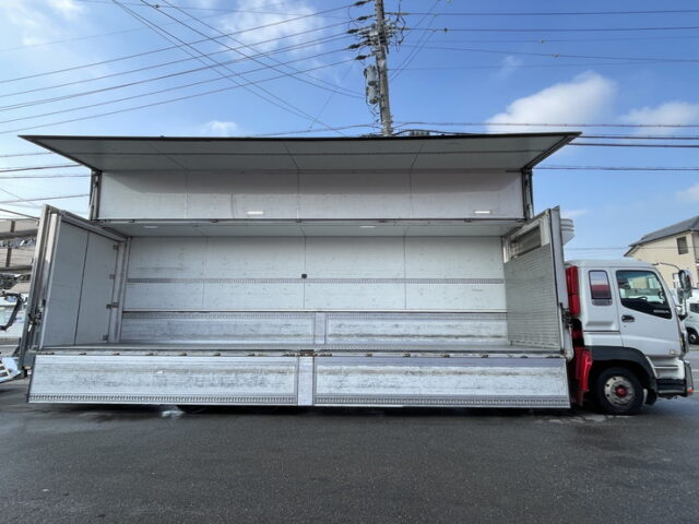 いすゞ：ギガ：冷凍ウィング：菱重製直結冷凍機：ジョロダーレール4列：アルミシマ床