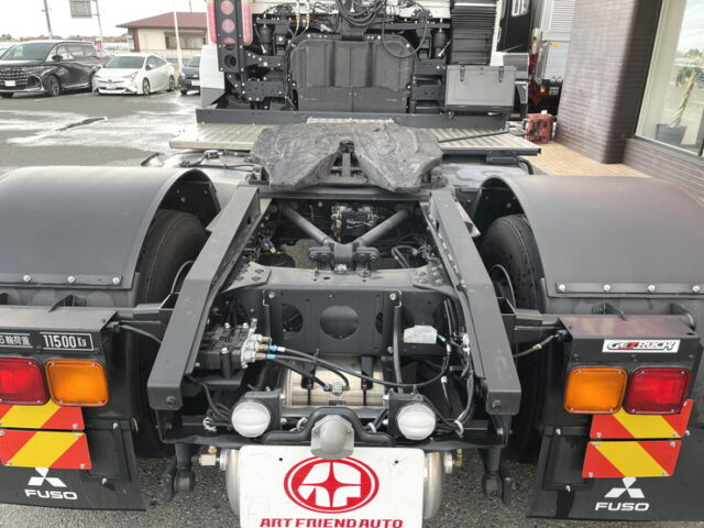 三菱ふそう：スーパーグレート：トレーラーヘッド：ハイルーフ：Ｄ尺：AT：未使用：第５輪11.5ｔ　