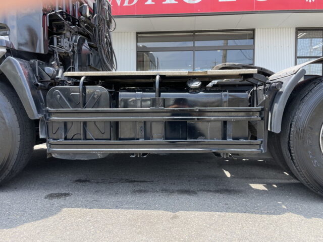 日野：テラヴィ：ハイルーフ：トレーラーヘッド：後輪エアサス：第5輪荷重11.500㎏