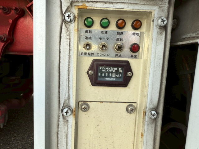 日野：プロフィア：冷凍バン：サブエンジン：アルミシマ床：架装多数：内装生地張り