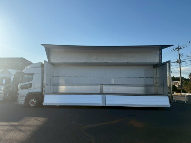 17スーパーグレート:ハイルーフ:ウィング:メッキ多数:造りボディ:アルミホイール